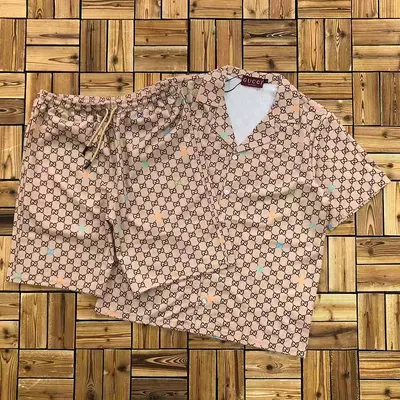 ￥~168 GU⭐CI SHIRT SHORTS 05062261