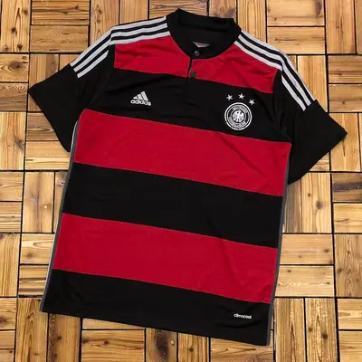 ￥~98 FOOTBALL T-SHIRT 06060761