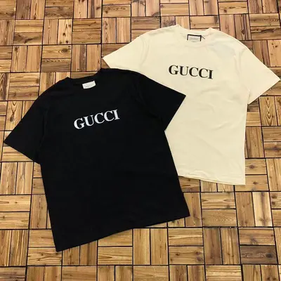 ￥~155 GU⭐CI T-SHIRT 06112666