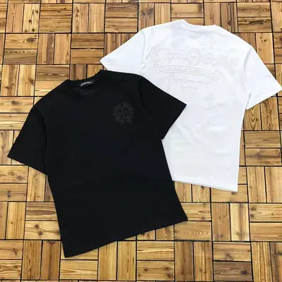 ￥~145 CHROM⭐ HE⭐RTS T-SHIRT 06124565