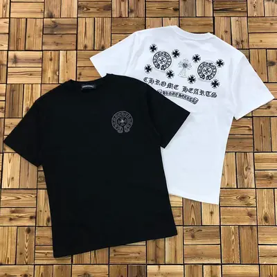 ￥~145 CHROM⭐ HE⭐RTS T-SHIRT 06123565