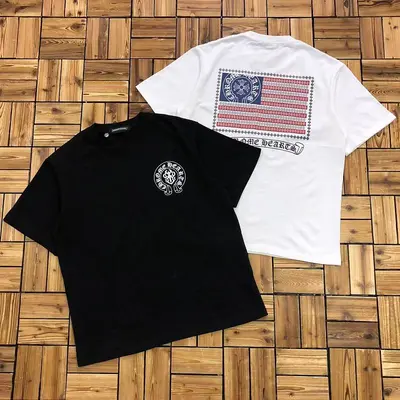 ￥~115 CHROM⭐ HE⭐RTS T-SHIRT 06160267