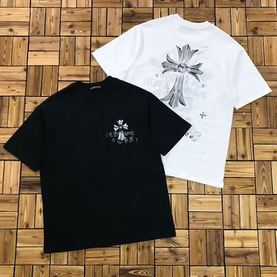 ￥~145 CHROM⭐ HE⭐RTS T-SHIRT 06172263