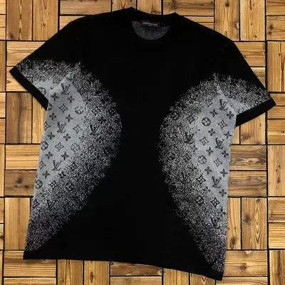 ￥~195 L⭐V⭐ SWEATER T-SHIRT 06170663