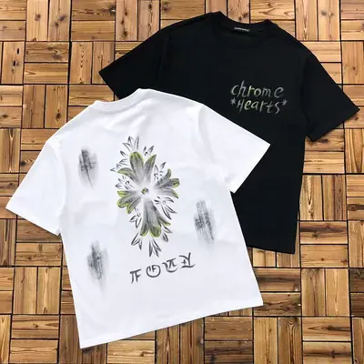 ￥~145 CHROM⭐ HE⭐RTS T-SHIRT 06171963