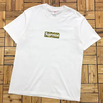 ￥~79 SUP⭐EME T-SHIRT 06230666