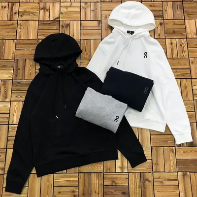 ￥~185 ON HOODIE 06300566