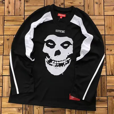 ￥~228 SUP⭐EME LONG SLEEVED 07071565