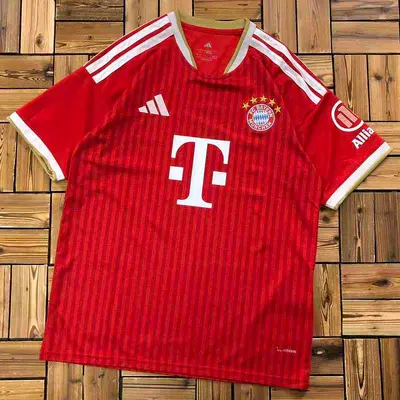 ￥~82 FOOTBALL T-SHIRT 07151162