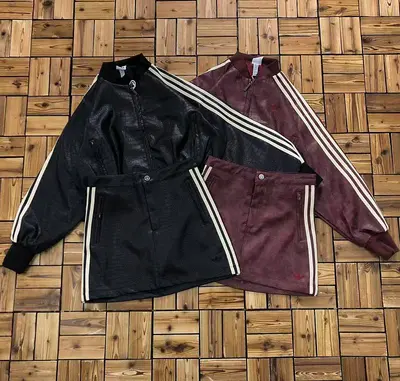TOP￥~195 SHORT SKIRT￥~155 AD⭐DAS FEMALE JACKET SHORT SKIRT 07160162