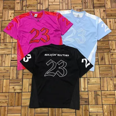￥~168 SUP⭐EME T-SHIRT 07300965