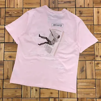 ￥~95 DE⭐SC⭐UT⭐E T-SHIRT 08044261