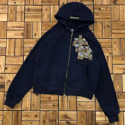 ￥~195 DE⭐SC⭐UT⭐E HOODIE 08042361