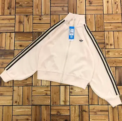 ￥~155 AD⭐DAS FEMALE JACKET 08051362