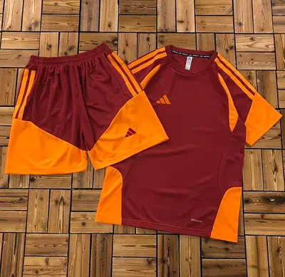 ¥~88 FOOTBALL T-SHIRT SHORTS 08071262