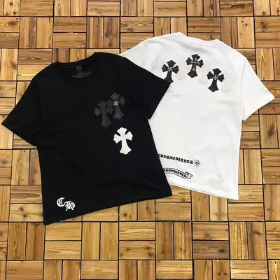 ￥~128 CHROM⭐ HE⭐RTS T-SHIRT 08100163
