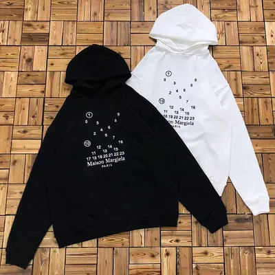 ￥~175 MA⭐GI⭐LA HOODIE 08211661
