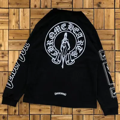 ￥~112 CHROM⭐ HE⭐RTS LONG SLEEVED 08262666